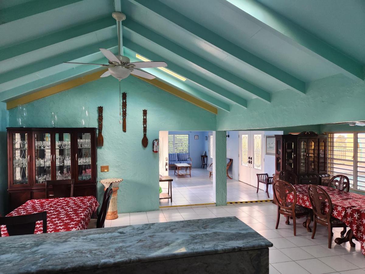 The View Villa Кристианстед Екстериор снимка